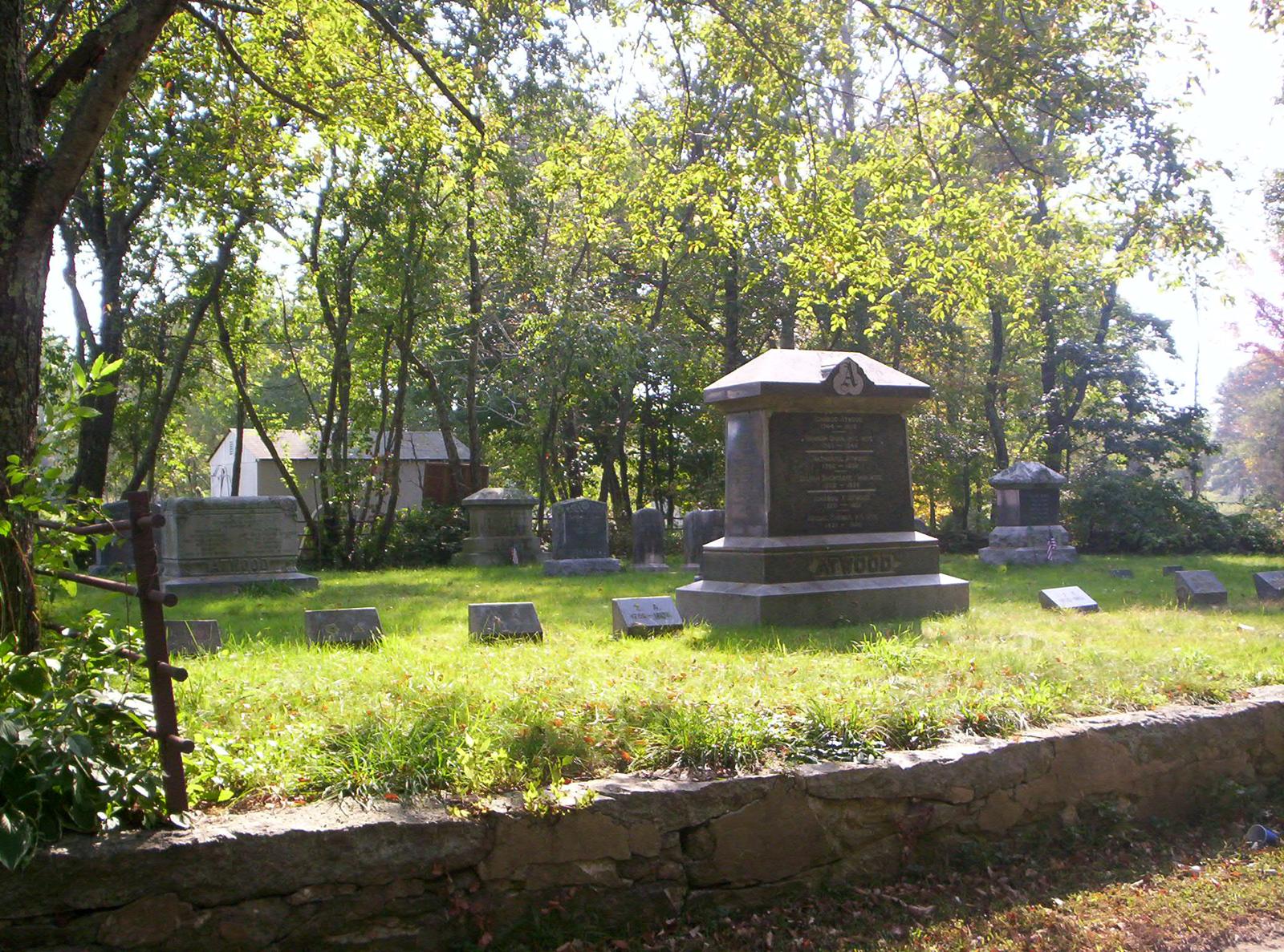 Fall Brook-Tispaquin Street Civil War Cemetery